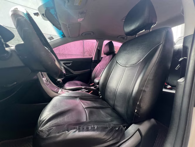 2012 Hyundai Avante G - Imagen 4