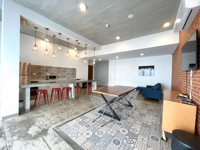 ALQUILER APARTAMENTO HEREDIA SANTA VERDE  CON LINEA BLANCA Y AIRE ACONDICIONADO - Imagen 3