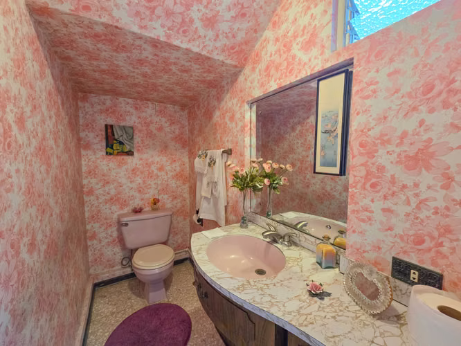 Casa Esquinera en Rohrmoser Nunciatura Ideal para Remodelar o Desarrollo de Apartamentos - Imagen 7