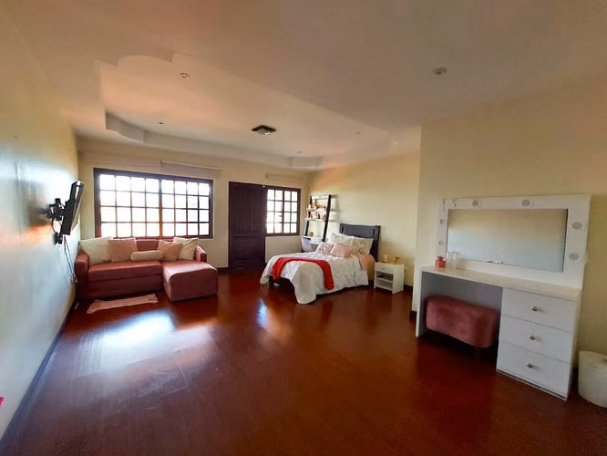 Venta de Casa con 5 parqueos en San Miguel de Santo Domingo - Imagen 19