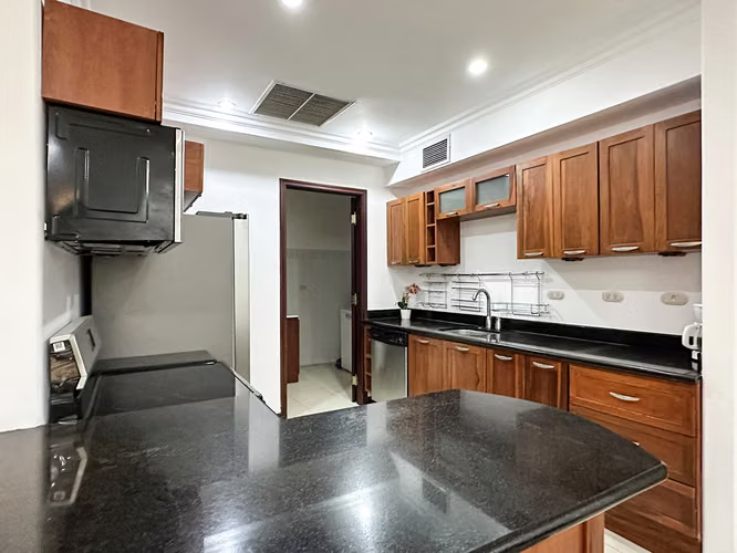 Alquiler apartamento amueblado, Condominio Riverside, San Rafael de Escazu (FAU) - Imagen 11