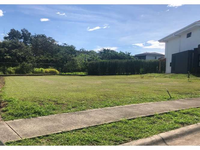 VENTA DE LOTE, ALAJUELA, LA GUACIMA, CONDOMINIO MADERO NEGRO - Imagen 3