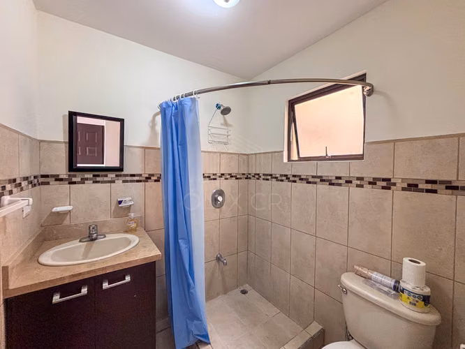 VIVA SIN COMPLICACIONES | APARTAMENTO FULL AMUEBLADO EN TIBÁS - Imagen 10