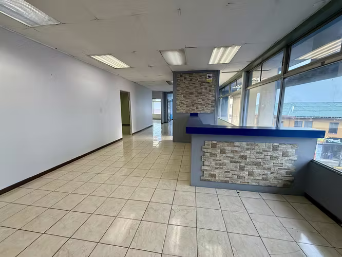 ALQUILER OFICINA DE 175 m² CON RECEPCIÓN Y ASCENSOR of.2 (MJ) - Imagen 2