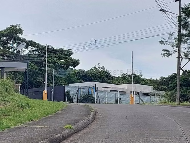 Venta de Lote en Mora-Colón. - Imagen 2
