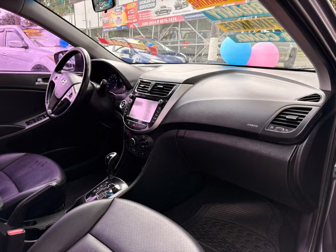 HYUNDAI ACCENT-2016-AUTO-HATCHBACK-SHIFT TRONIC-6.675.000