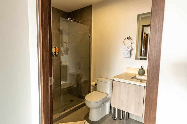 Apto amoblado 1 hab. 57m² a 5 min del Hospital México,Condominio Vura - Imagen 11