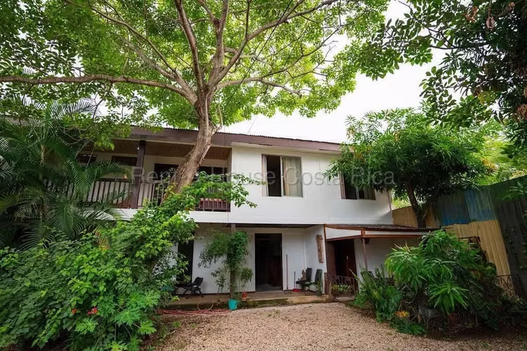 FURNISHED House for Rent in Santa Cruz-Tamarindo. 27-337