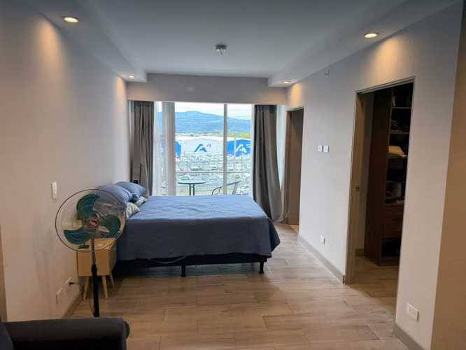 SE ALQUILA LINDO APARTAMENTO CON LINEA BLANCA EN CONDOMINIO EN ULLOA - HEREDIA - Imagen 4
