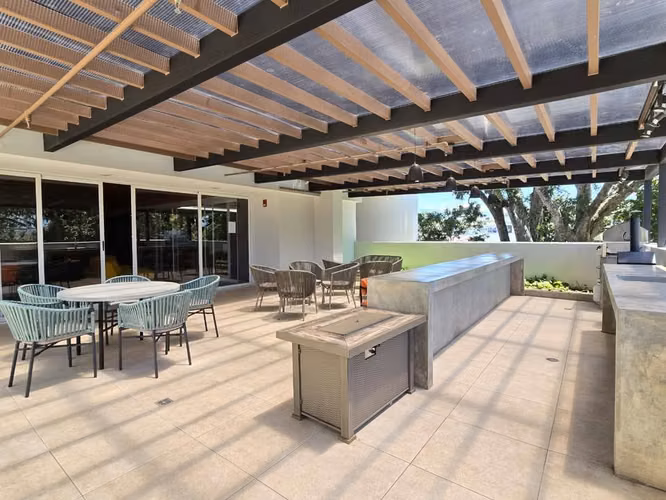 SE ALQUILA LINDO APARTAMENTO CON LINEA BLANCA EN CONDOMINIO EN ULLOA - HEREDIA - Imagen 18