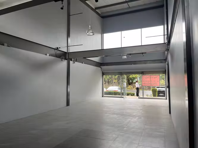 LOCAL EN ALQUILER SAN JOSE, ESCAZÚ, 110mts2 - Imagen 3