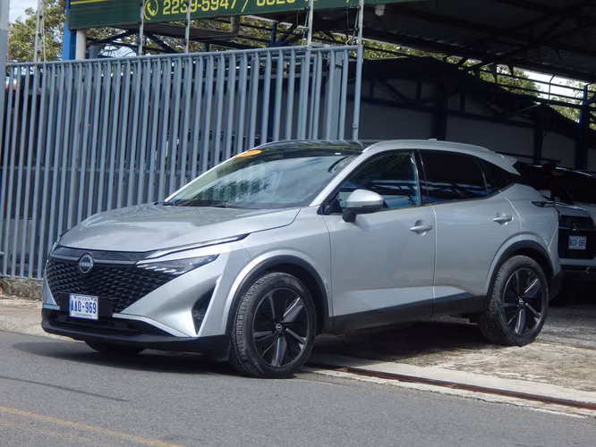 NISSAN QASHQAI ADVANCE LIMITED AUTOMATICO 2025
