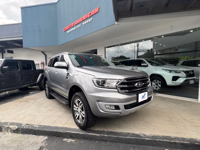2022 Ford Everest