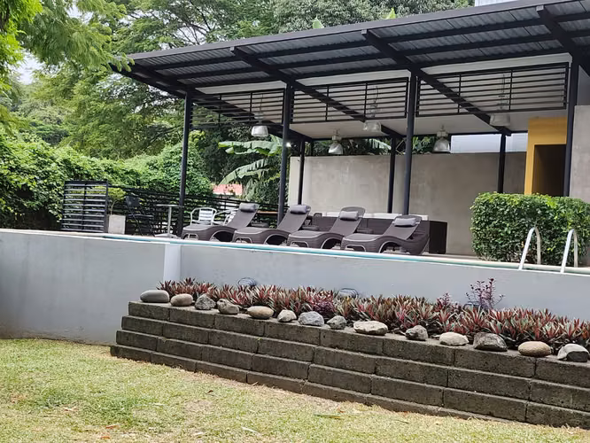 Loft amueblado en venta en Brasil de Santa Ana: Un oasis de diseño y calma (ref : 104) - Imagen 13