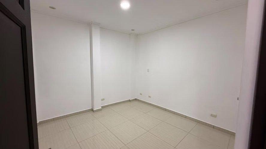 Alquiler de Apartamentos en Guadalupe Centro - Imagen 12