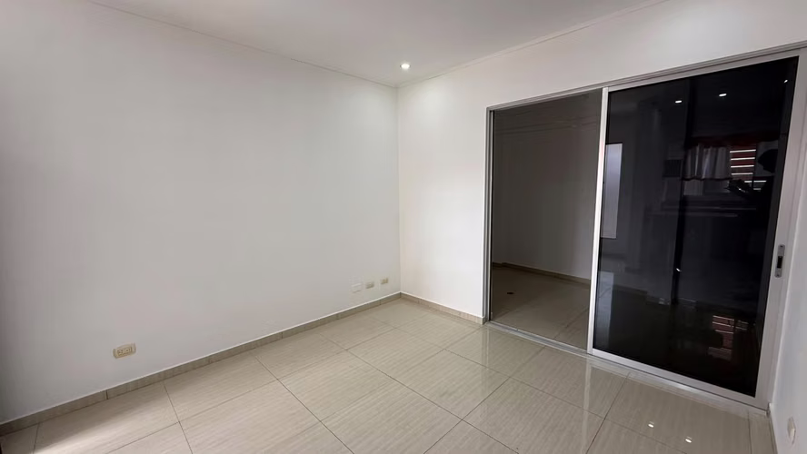 Alquiler de Apartamentos en Guadalupe Centro - Imagen 4