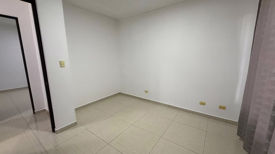 Alquiler de Apartamentos en Guadalupe Centro - Imagen 9