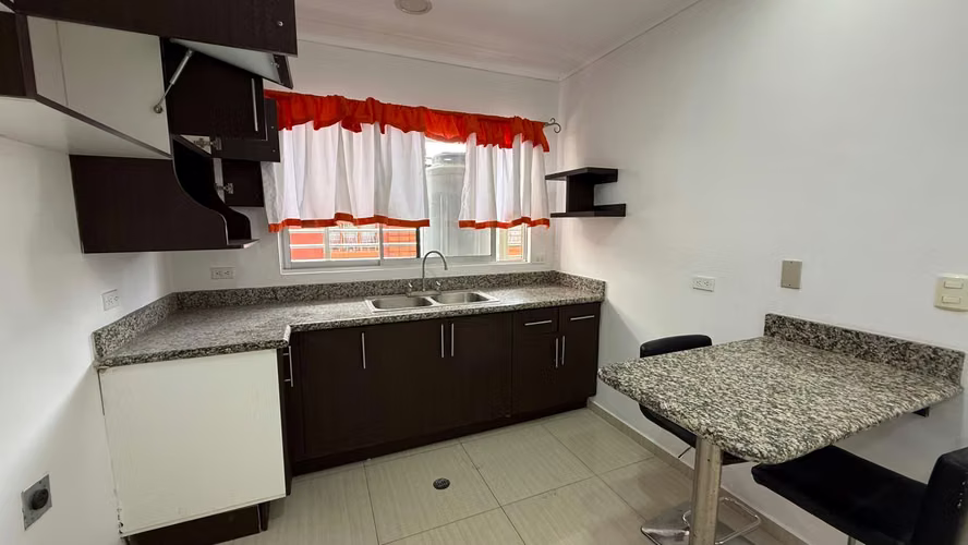Alquiler de Apartamentos en Guadalupe Centro - Imagen 6