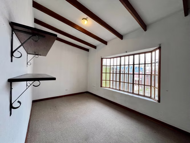 Casa  Sabanilla Montes de Oca | Zona Segura y Tranquila, 3 Hab, Doble Altura 89 millones - Imagen 15