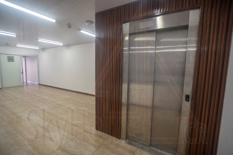 2085 / Alquiler o Venta / San Pedro / Corporativo / Céntrico / Amplio - Imagen 17