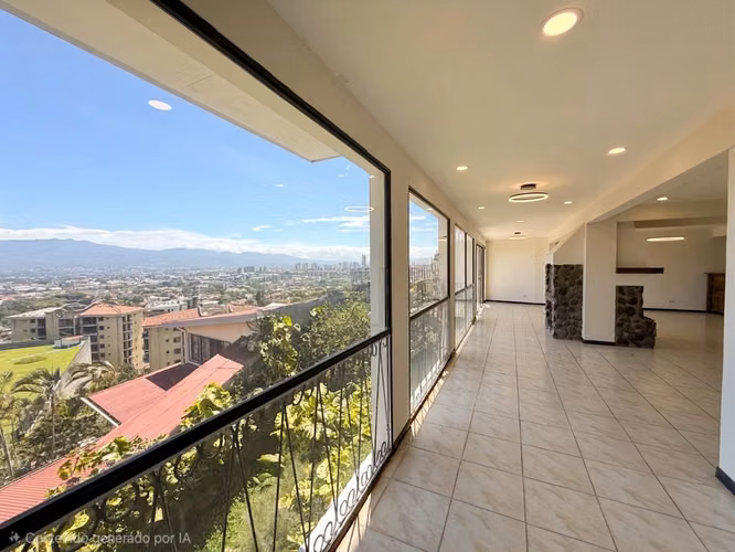 Casa independiente con amplios espacios, jardines y vistas espectaculares en Escazú - Imagen 12