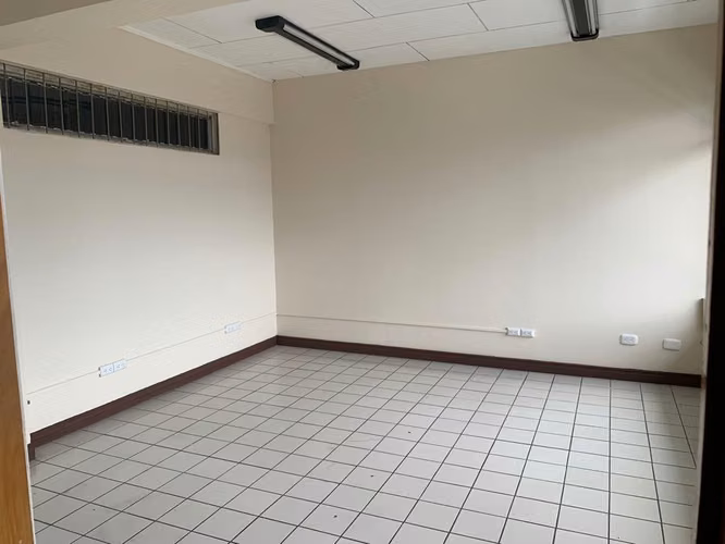 Alquiler oficina Belén 40m2 - Imagen 8