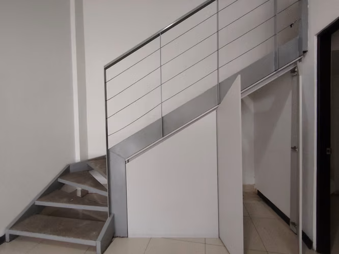 Local Comercial- Punto de venta- 70m2- parqueo