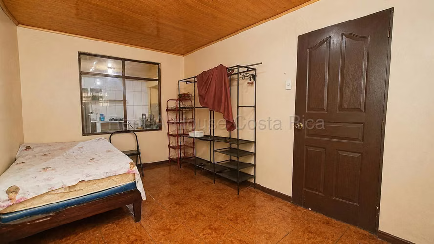 Venta de Casa de dos niveles en Heredia. RAH 27-356 - Imagen 8