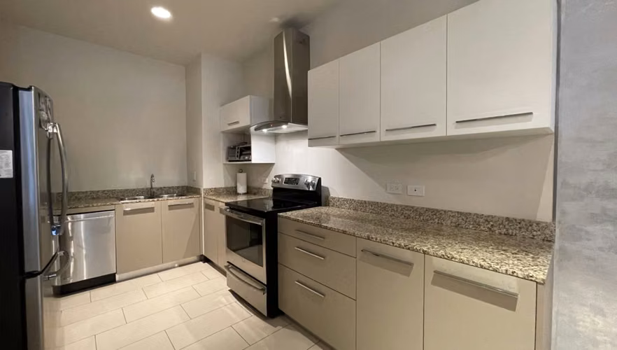 Apartamento de 151 m² en Escazú | 2 Hab / 2.5 Baños / Terraza (SIN MUEBLES) - Imagen 7