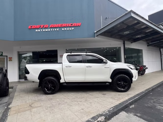 2016 Toyota Hilux