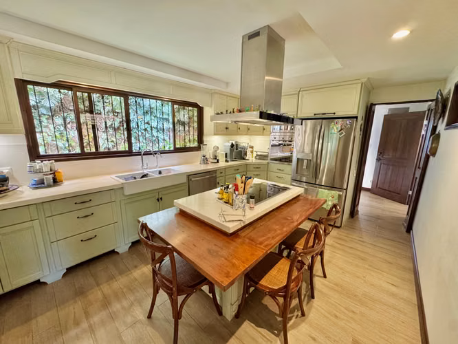 Venta Casa en venta en Villa Real, Santa Ana - Imagen 5