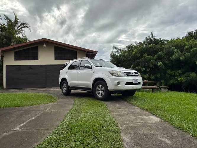 TOYOTA FORTUNER SRV - Imagen 3