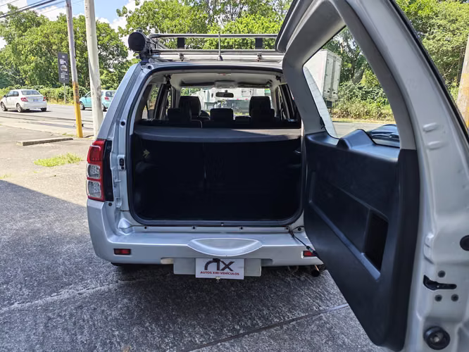 Suzuki Grand Vitara, Automatico, 4x2, 2011 - Imagen 6