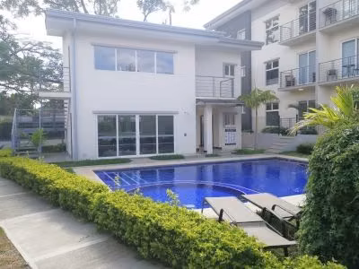 Apartamento muy acogedor, con gran estilo y espacios, en Belén, Heredia - Imagen 16