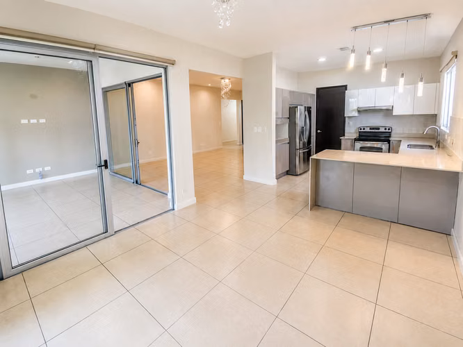 ALQUILER DE CASA DE UNA PLANTA EN CONDOMINIO, LINDORA* - Imagen 4