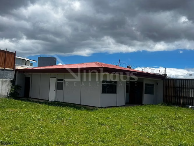 Amplia Bodega en Desamparados en Venta - Imagen 5