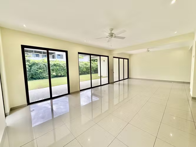 SANTA ANA LINDORA! MODERNA CASA RENOVADA DE UNA SOLA PLANTA Y AMPLIO JARDIN - Imagen 6