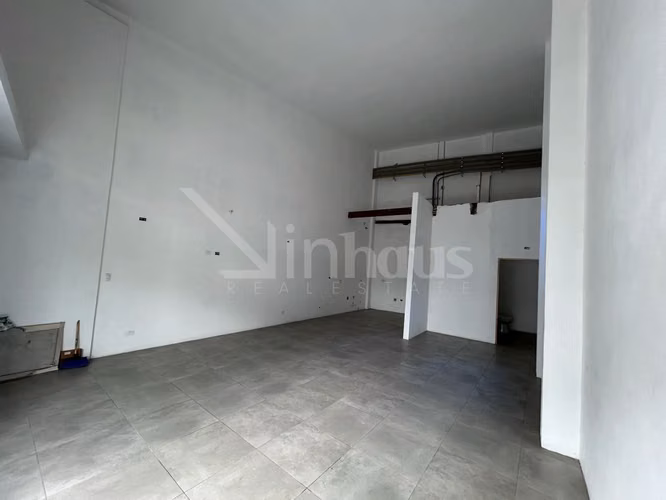 Alquiler de Local Comercial en Zapote frente a calle principal - Imagen 2