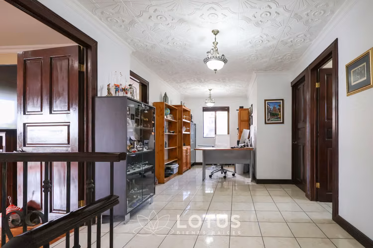 Casa Esquinera en Condominio Lomas de Granadilla, Curridabat, Cód. AJ066 - Imagen 14