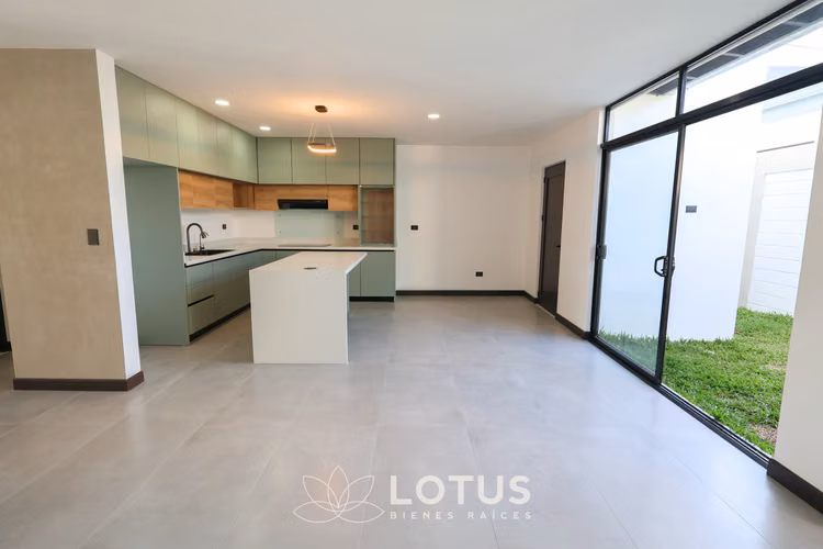 Casa para Estrenar en Condominio Distrito San Juan, Tres Ríos, Cód. AJ023 - Imagen 5