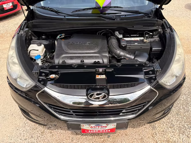 HYUNDAI TUCSON GLS-2013-AUTO-TDI-SHIFT TRONIC-4X2 8.275.000 - Imagen 8
