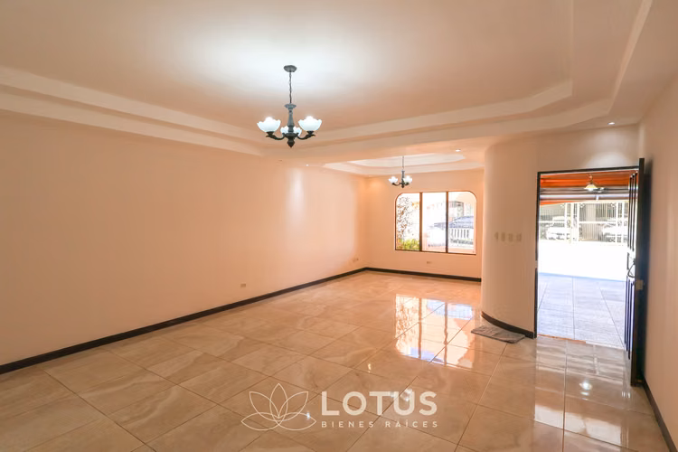 Casa de una Planta en Residencial Estancia Antigua, Tres Ríos, Cód. AJ044 - Imagen 4