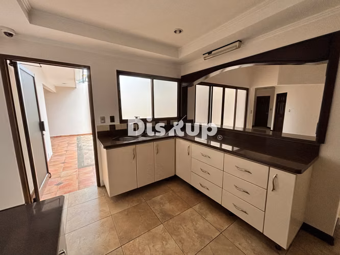 Alquiler de casa de 3 hab. Uso residencial o comercial. Guayabos, Curridabat - Imagen 7