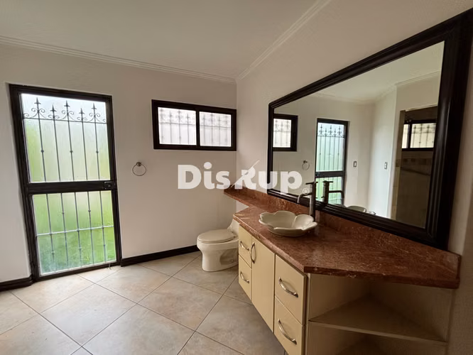 Alquiler de casa de 3 hab. Uso residencial o comercial. Guayabos, Curridabat - Imagen 17