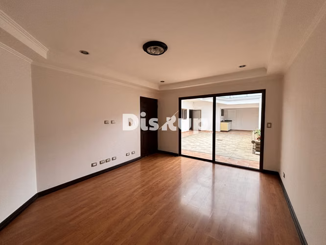 Alquiler de casa de 3 hab. Uso residencial o comercial. Guayabos, Curridabat - Imagen 15