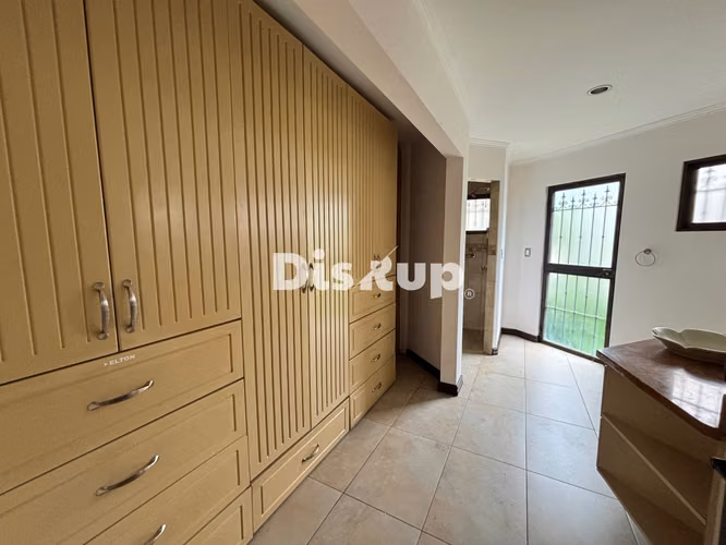 Alquiler de casa de 3 hab. Uso residencial o comercial. Guayabos, Curridabat - Imagen 16
