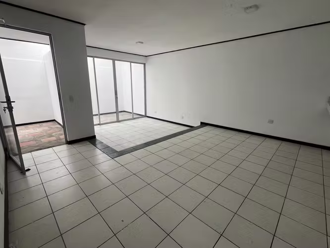 Alquiler casa en Barva de Heredia, céntrica , 3 habitaciones - Imagen 16