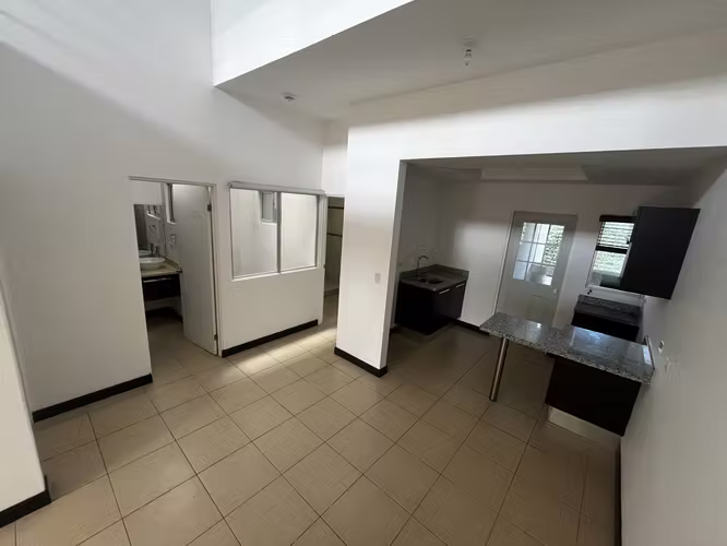 Alquiler apartamento amplio en San Pablo Heredia, condominio con piscina - Imagen 13