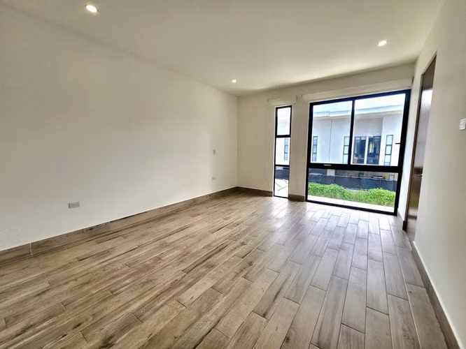 ALQUILER DE CASA EN CONDOMINIO EN LINDORA DE SANTA ANA - Imagen 9