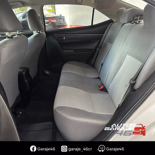 TOYOTA COROLLA  2014